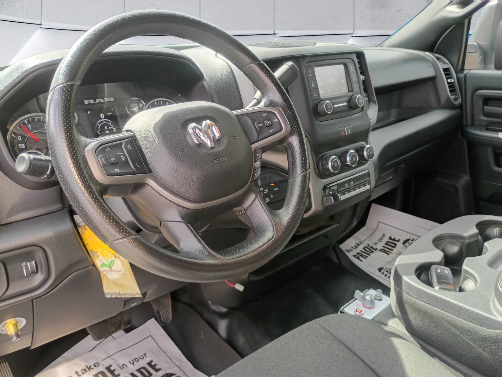Used 2023 RAM 5500 Tradesman AWD/4WD image 11