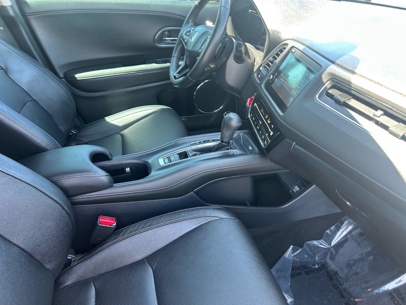 Used 2022 Honda HR-V EX-L image 14
