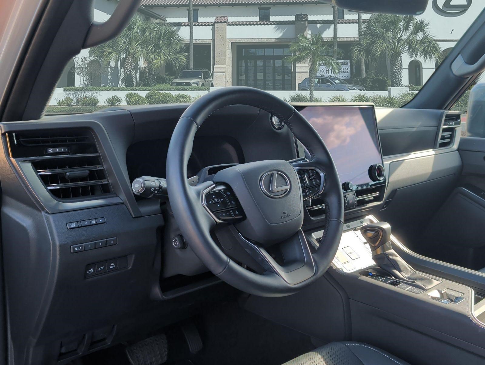 Certified 2026 Lexus GX 550 w/ Accessory Package (2T) AWD/4WD image 12