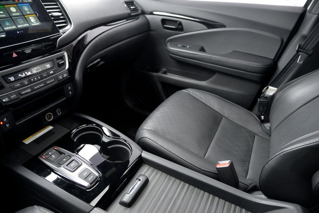 Used 2022 Honda Passport Elite image 26