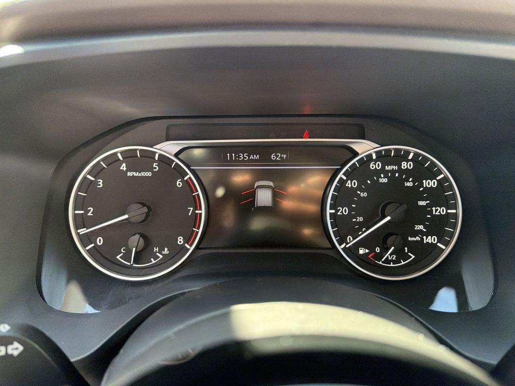 Used 2023 Nissan Rogue SV image 31