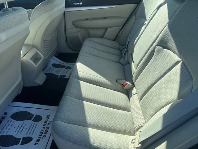 Used 2012 Subaru Legacy 2.5i Premium w/ All-Weather Pkg AWD/4WD image 25