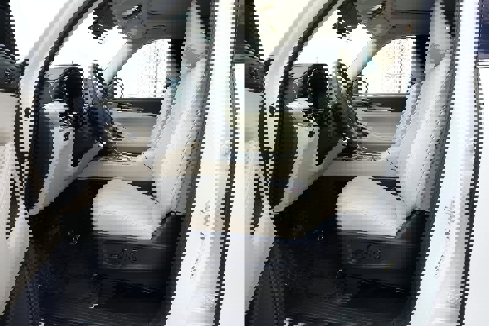 Certified 2023 INFINITI QX60 Luxe w/ Cargo Package FWD image 17