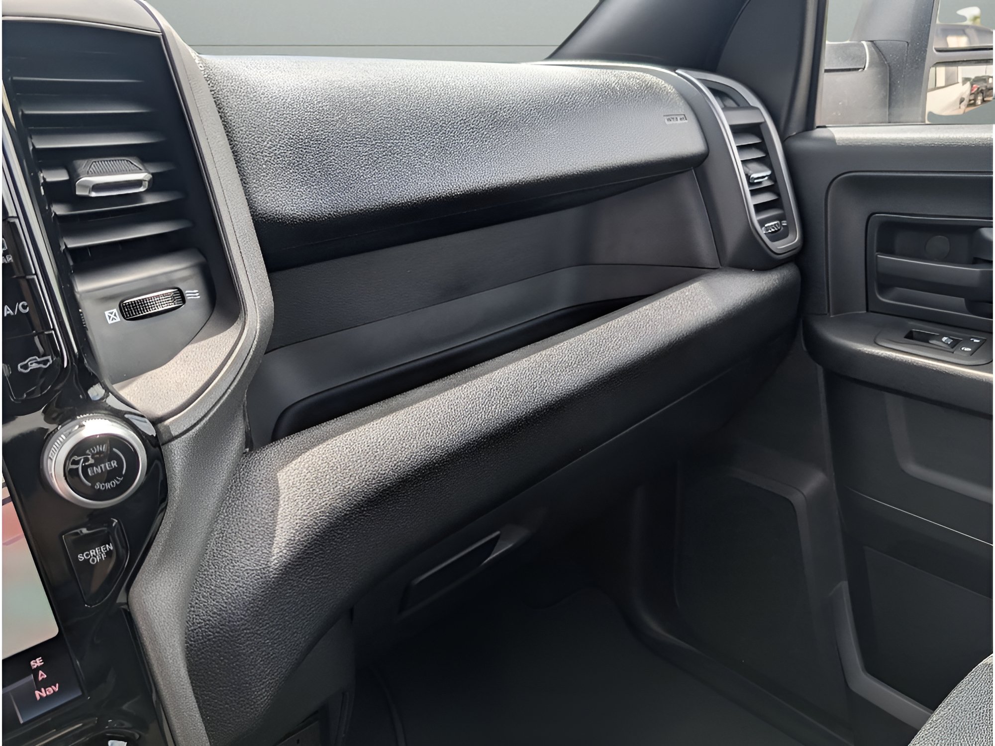 New 2026 RAM 2500 Tradesman AWD/4WD image 28