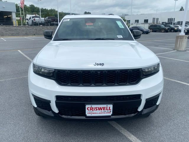 New 2025 Jeep Grand Cherokee L Limited w/ Luxury Tech Group II image 10