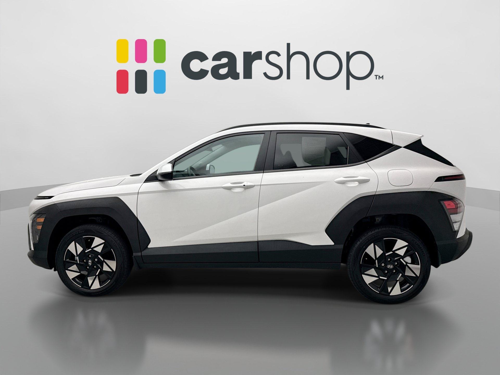 Used 2024 Hyundai Kona SEL AWD/4WD image 2