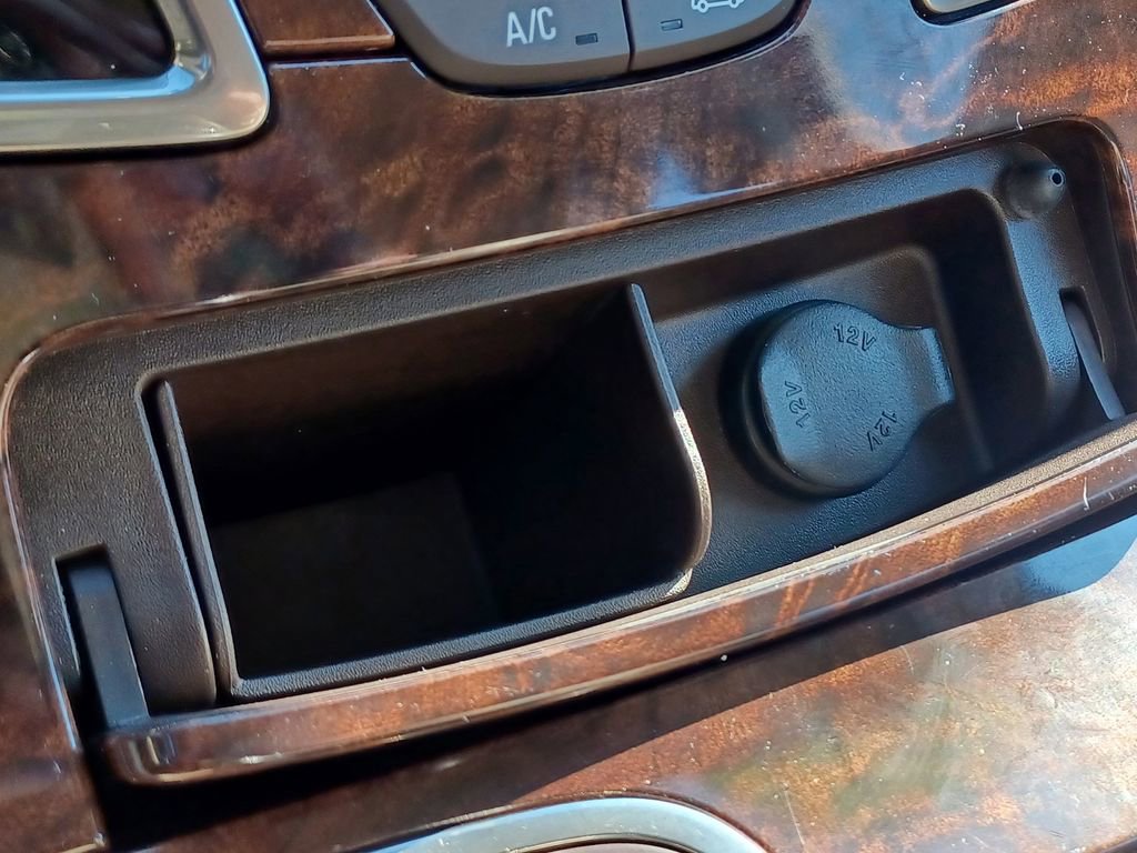 Used 2015 Buick LaCrosse Leather image 26