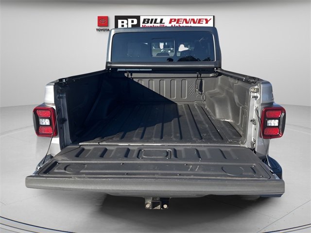 Used 2020 Jeep Gladiator Overland image 13