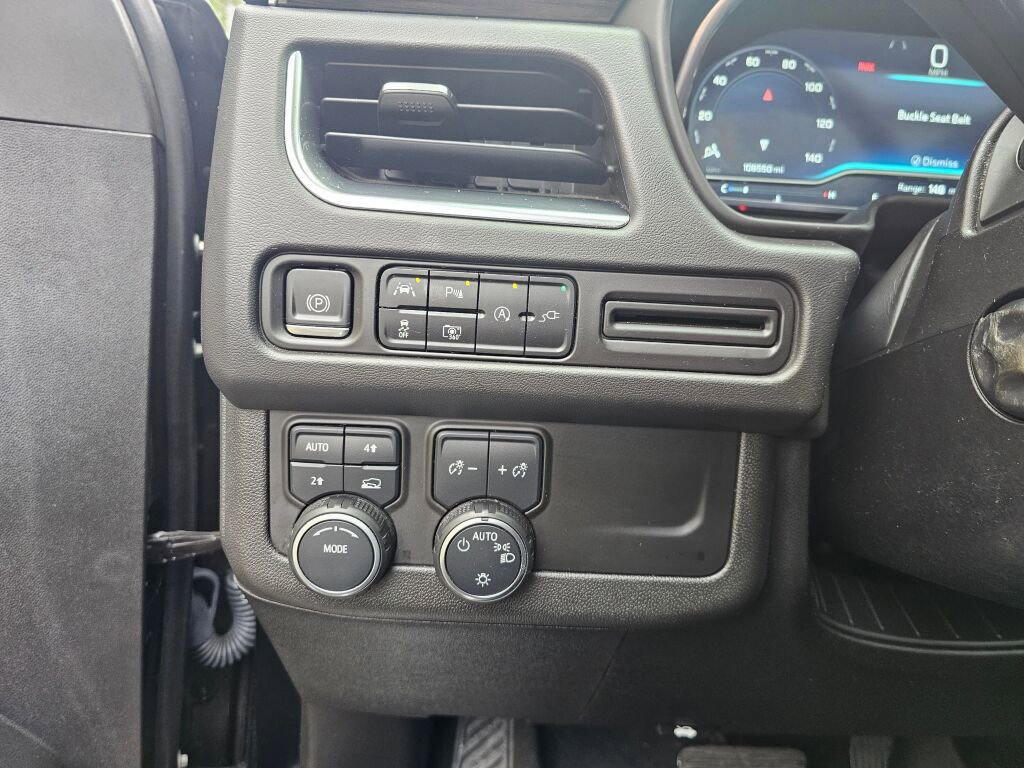 Used 2022 Chevrolet Tahoe LT w/ LT Signature Plus Package image 32