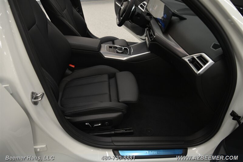 Used 2026 BMW 330i Sedan w/ Convenience Package RWD image 22