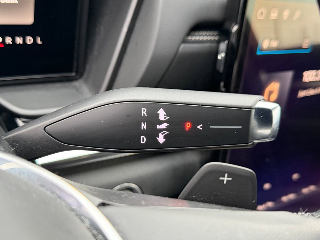 Used 2025 GMC Terrain Elevation w/ Black Edition image 28