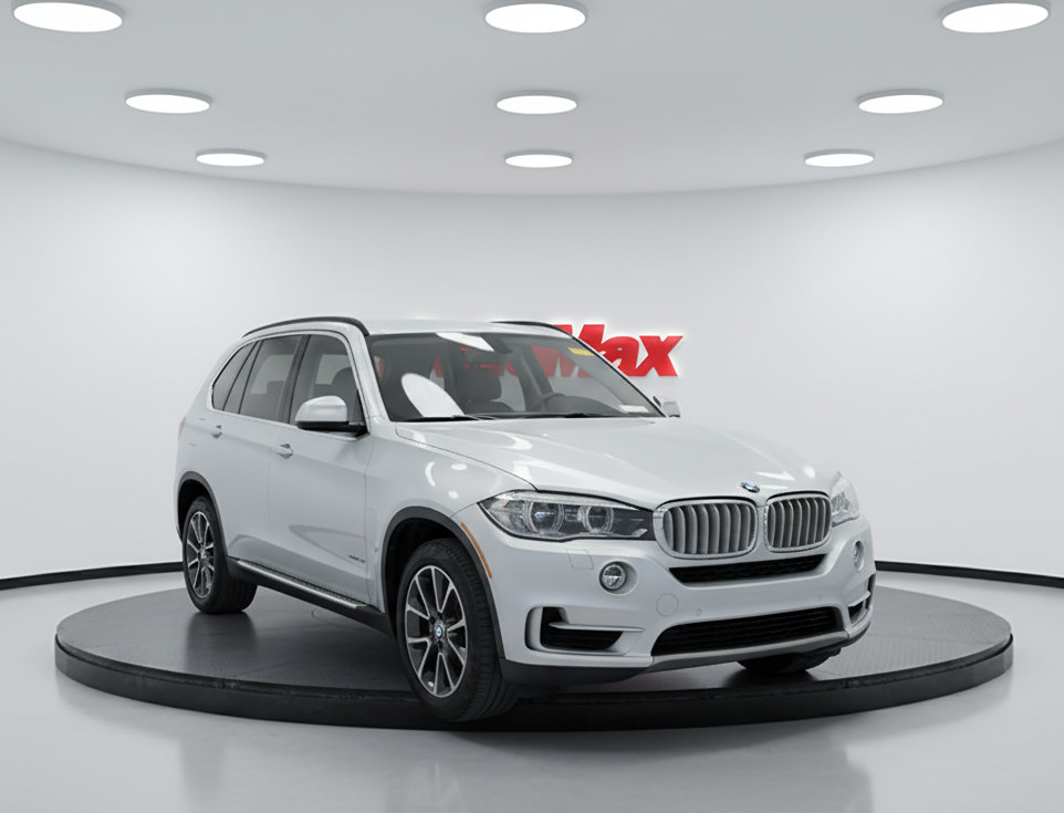 Used 2015 BMW X5 xDrive50i AWD/4WD image 1