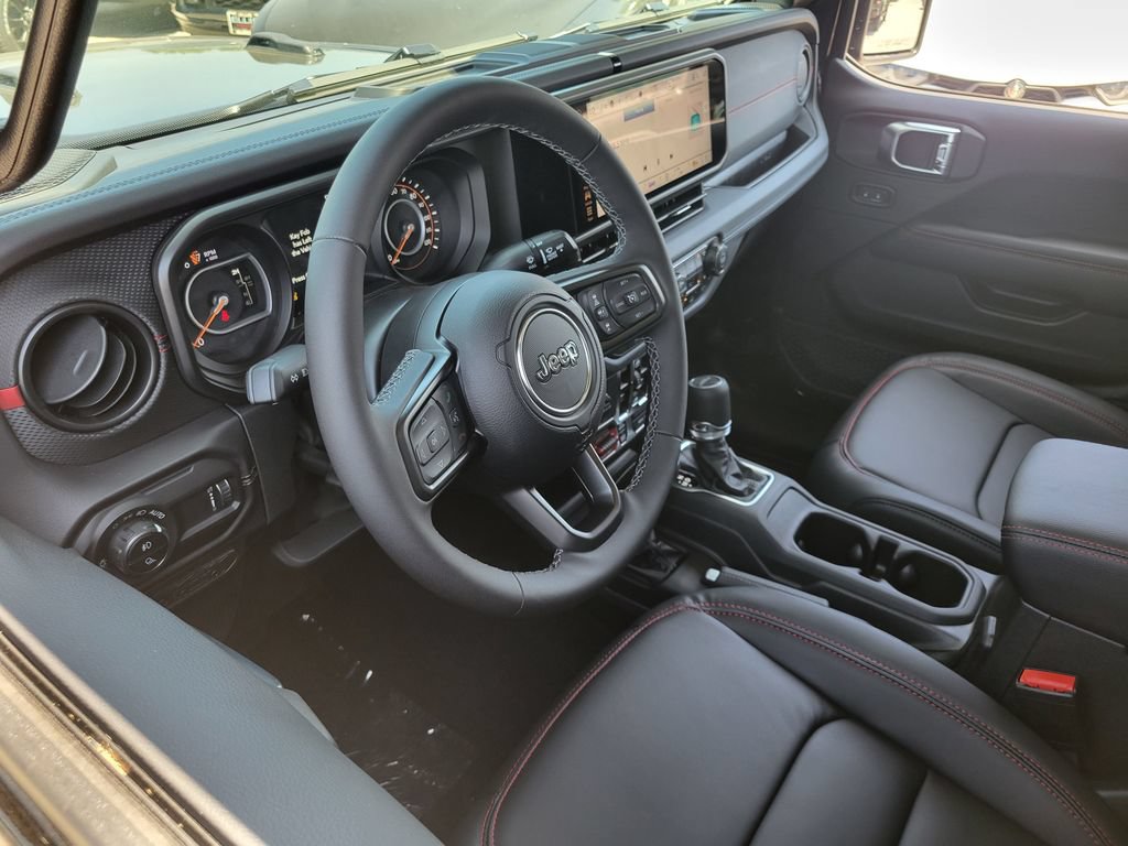 New 2026 Jeep Gladiator Rubicon AWD/4WD image 3