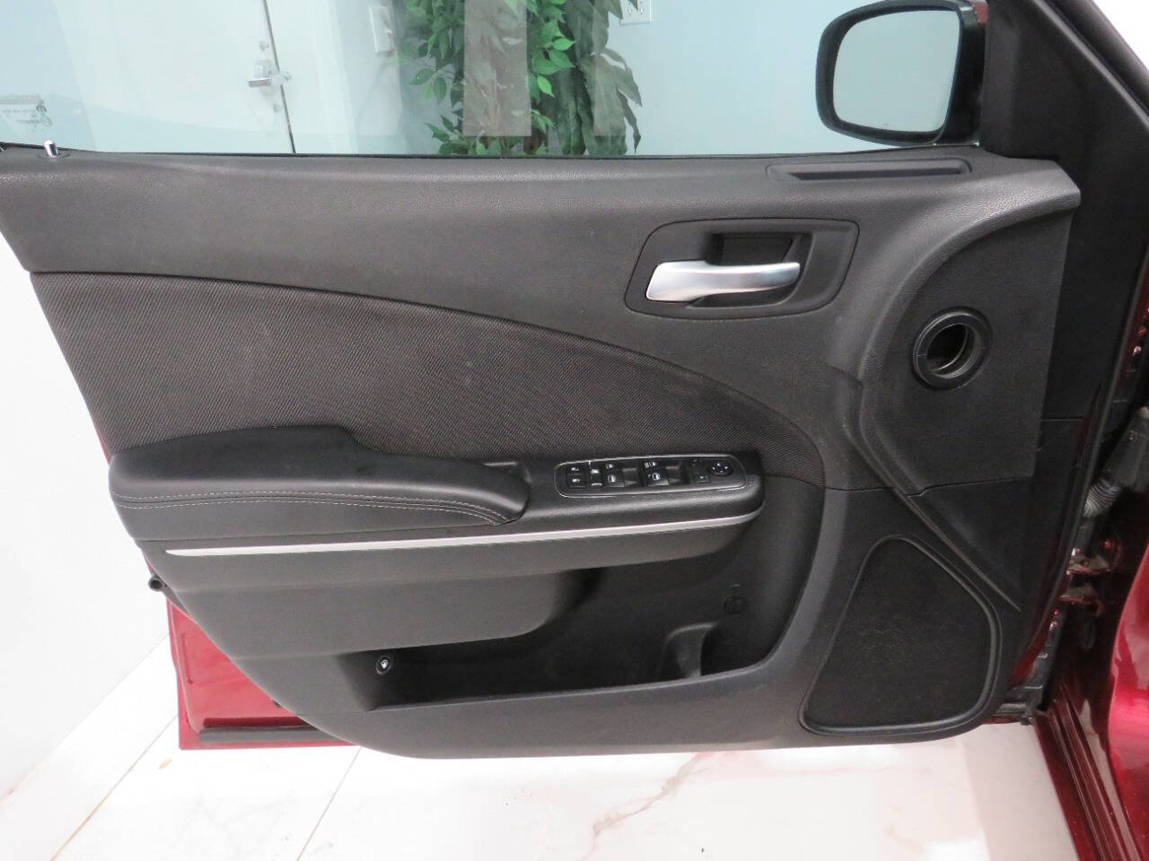 Used 2017 Dodge Charger SE w/ Popular Equipment Group image 22