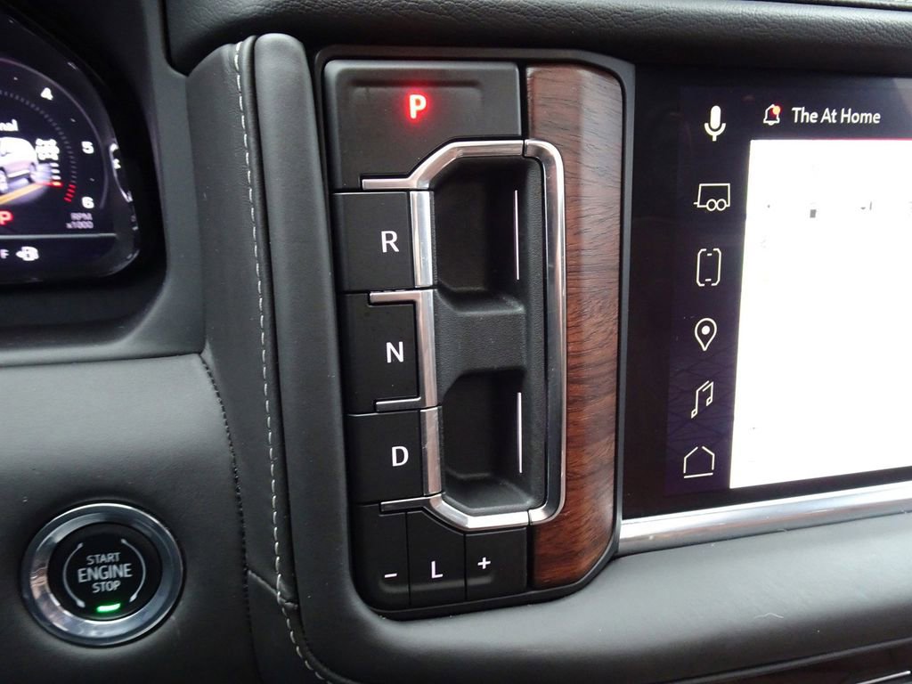 Used 2023 GMC Yukon Denali Ultimate w/ LPO, Floor Liner Package image 19