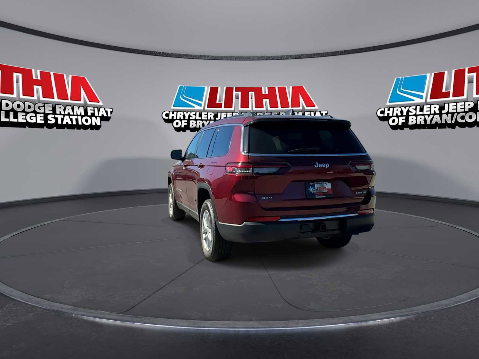 Used 2025 Jeep Grand Cherokee L Laredo w/ Luxury Tech Group I AWD/4WD image 6