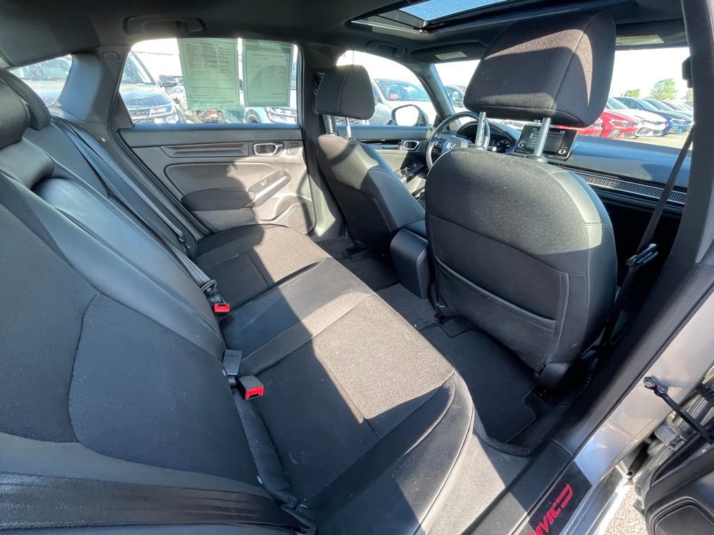 Used 2025 Honda Civic Sport image 25