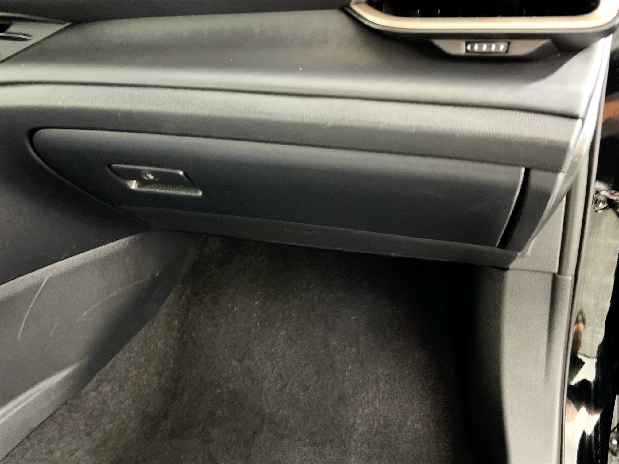 Used 2024 Toyota Crown AWD/4WD image 34