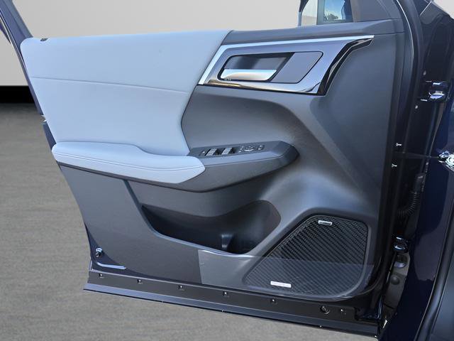 New 2026 Mitsubishi Outlander SE FWD image 11