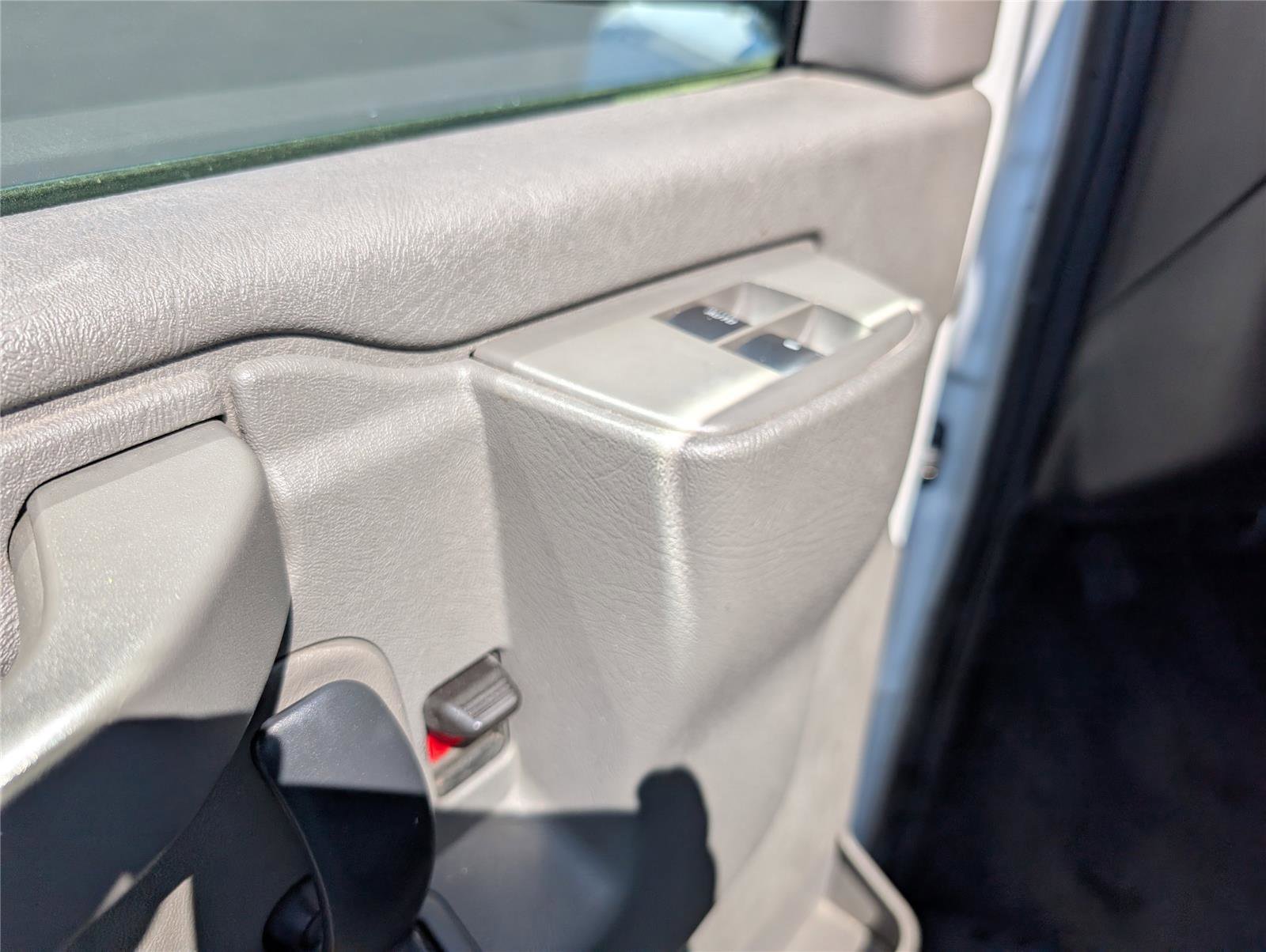 Used 2017 Chevrolet Express 3500 LT w/ LT Preferred Equipment Group image 14