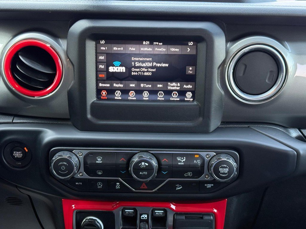 Used 2019 Jeep Wrangler Unlimited Sahara AWD/4WD image 13