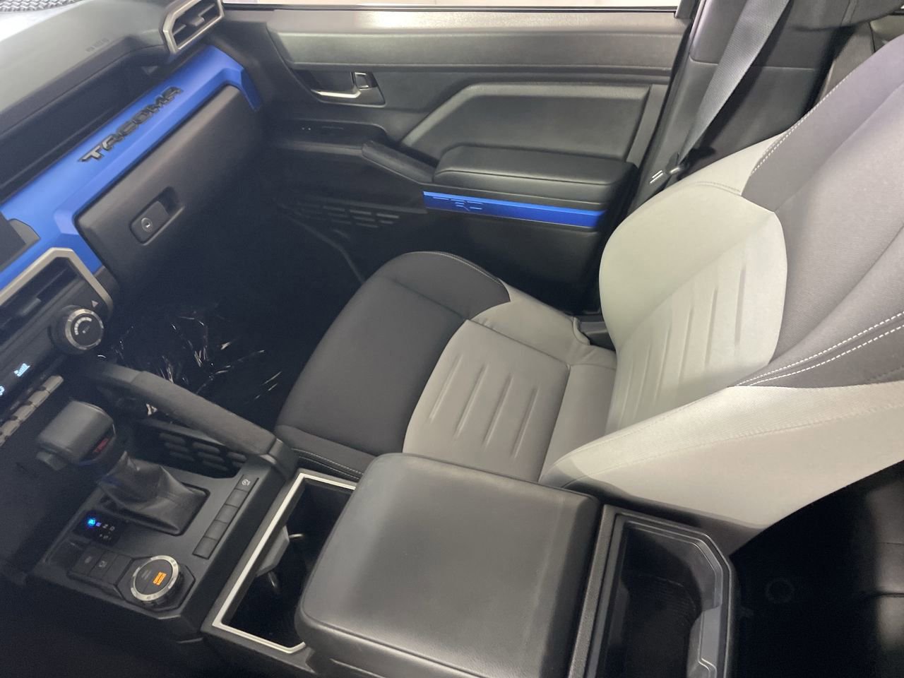 Used 2024 Toyota Tacoma TRD Sport image 22