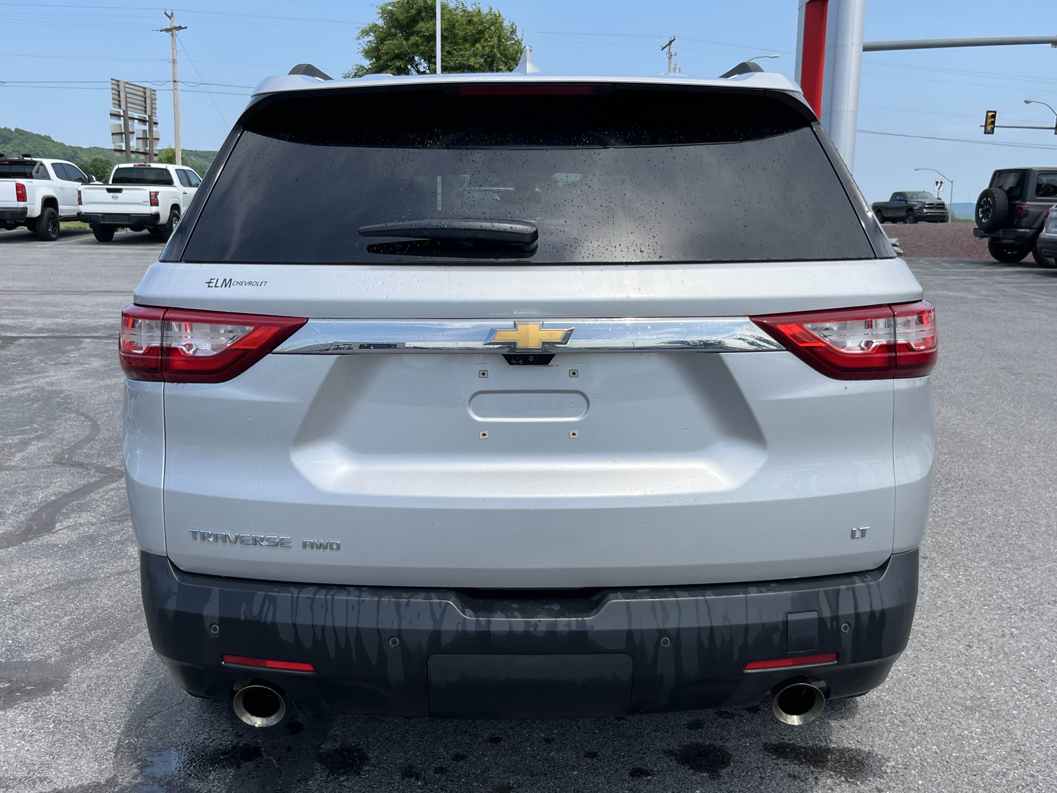 Used 2019 Chevrolet Traverse LT w/ LT Premium Package AWD/4WD image 7