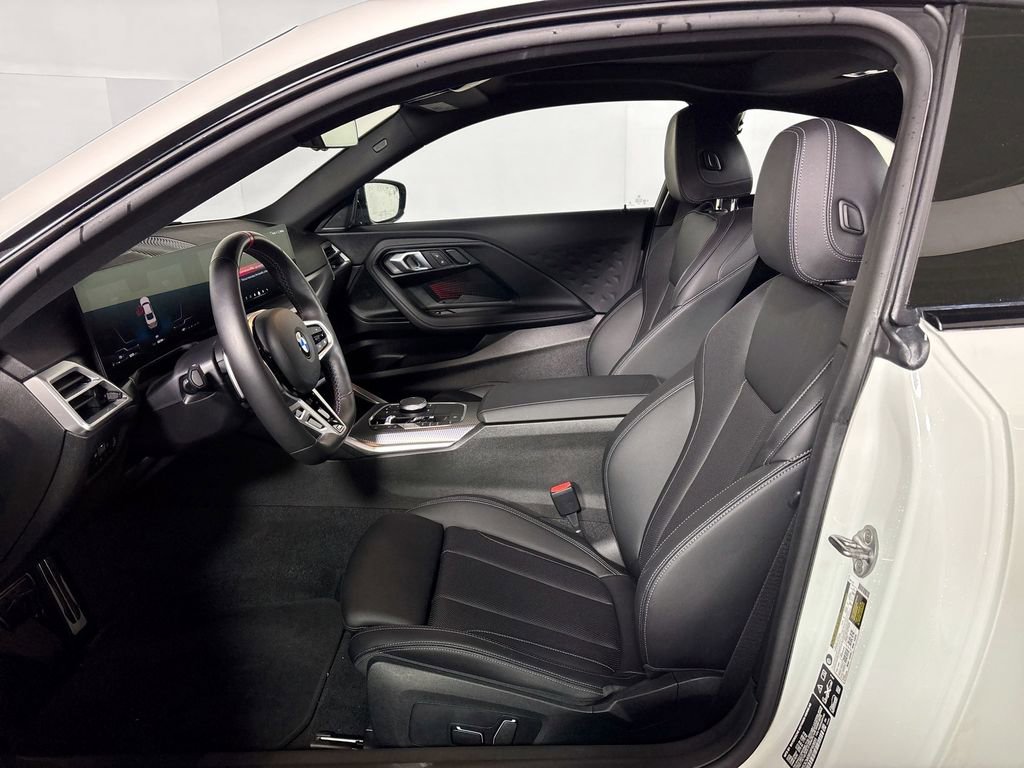 Used 2025 BMW M240i xDrive Coupe image 11