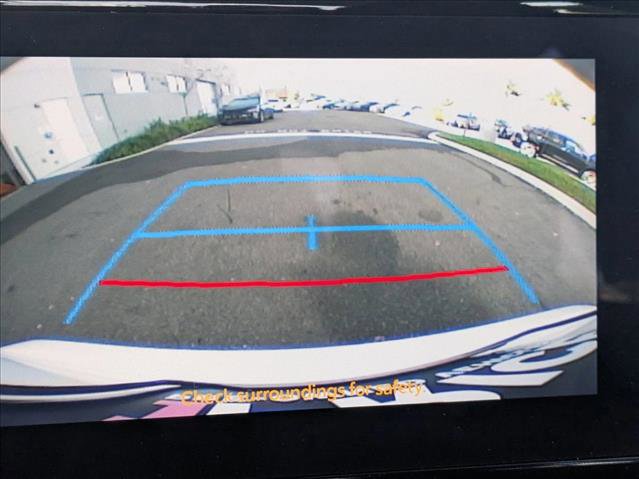 Used 2025 Toyota Corolla LE image 11