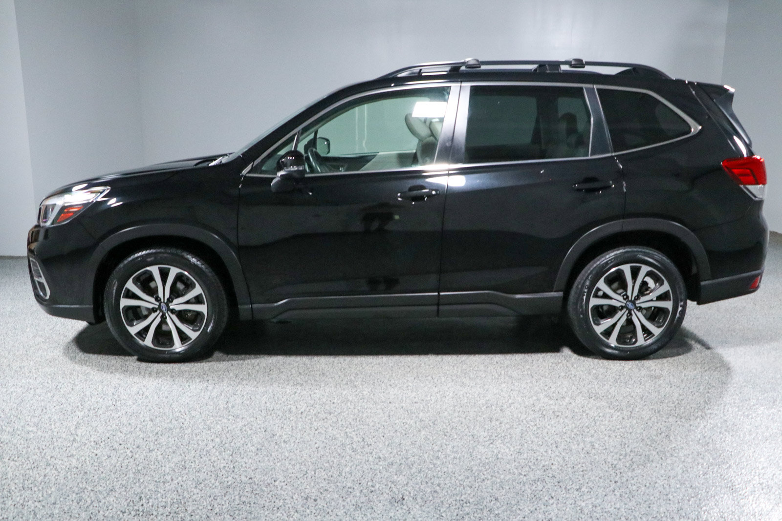 Used 2020 Subaru Forester Limited w/ Popular Package #3 AWD/4WD image 10