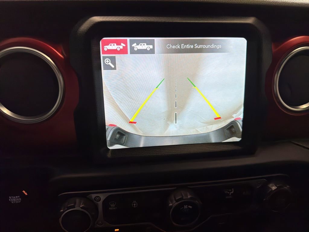 Used 2022 Jeep Gladiator Rubicon w/ Cold Weather Group AWD/4WD image 30