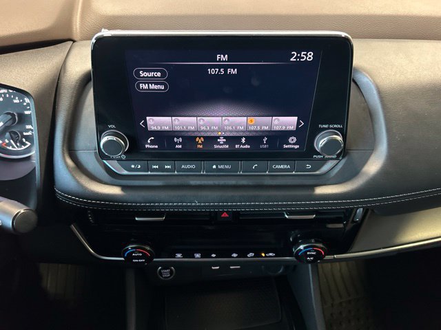 Used 2022 Nissan Rogue SV FWD image 84