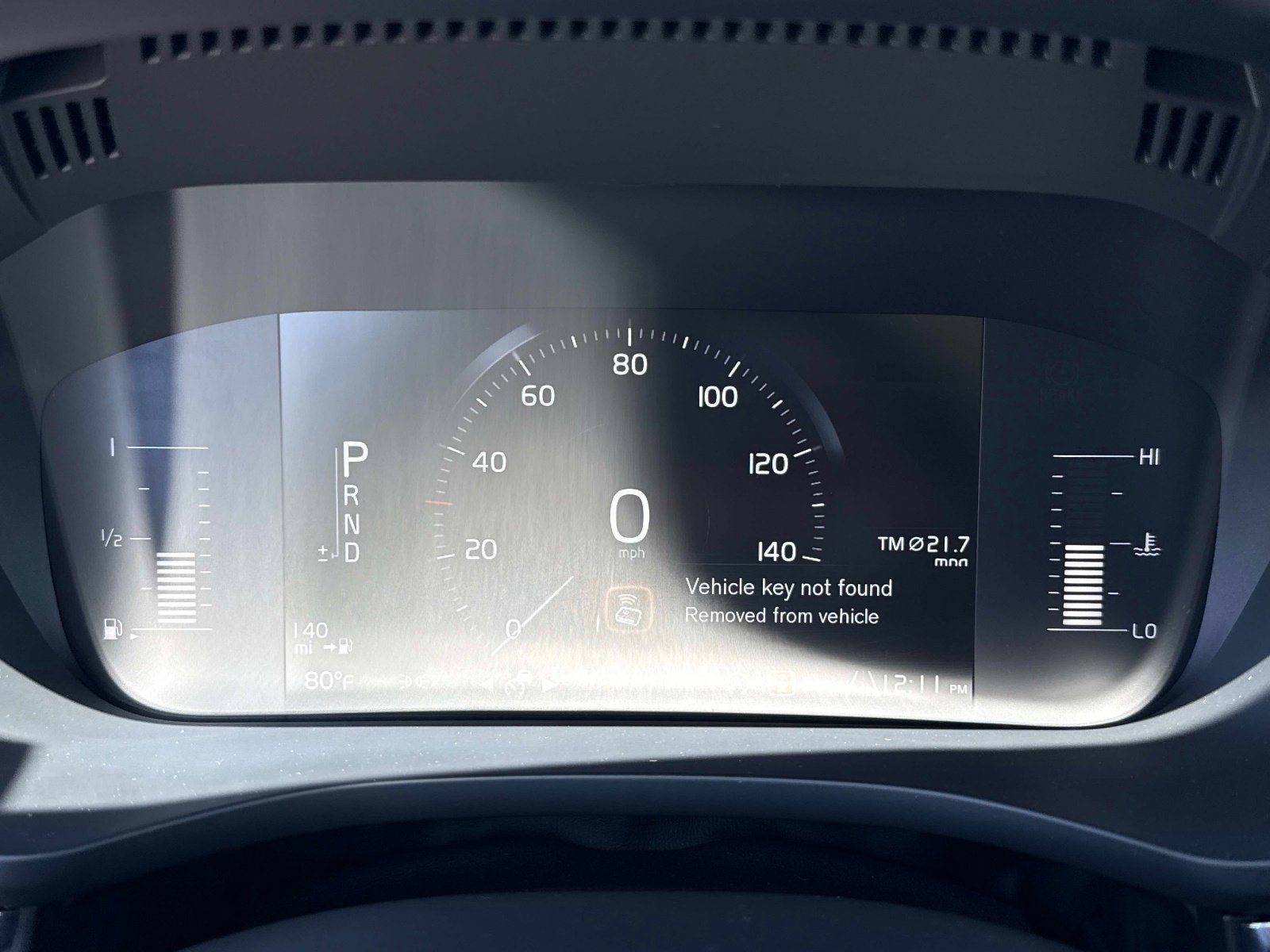 Used 2018 Volvo XC60 T5 Momentum w/ Convenience Package AWD/4WD image 28