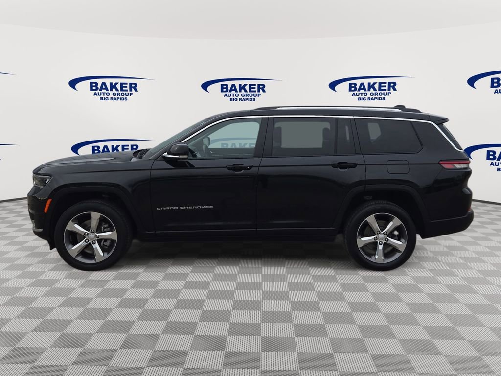 Used 2022 Jeep Grand Cherokee L Limited w/ Luxury Tech Group II AWD/4WD image 3