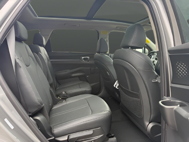 New 2026 Kia Sorento EX w/ EX Premium Package AWD/4WD image 5