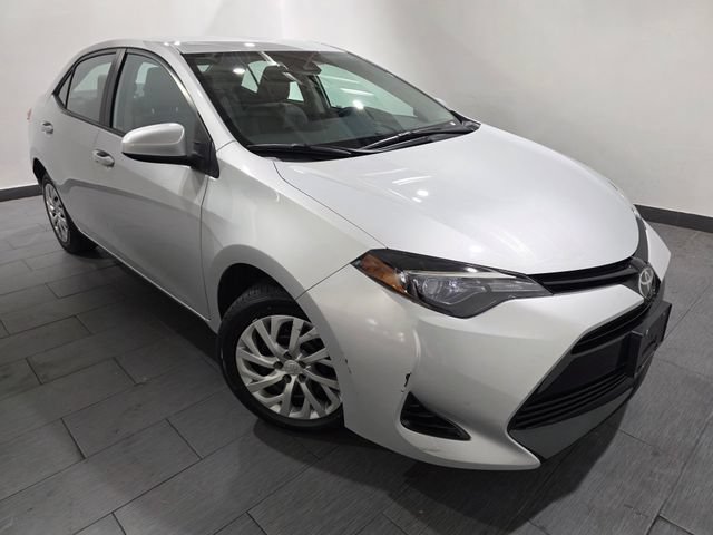 Used 2017 Toyota Corolla LE w/ Carpet Mat Package (TMS) FWD image 7