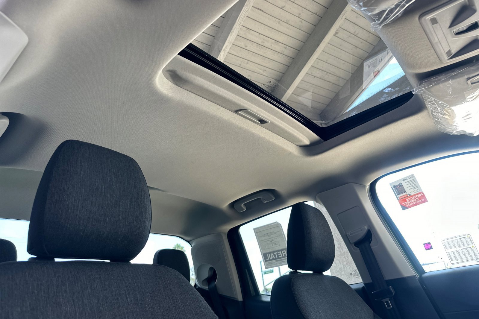 New 2025 Ford Maverick XLT w/ XLT Luxury Package image 16