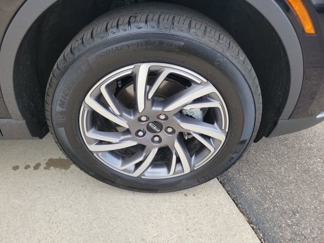 Certified 2024 Lincoln Corsair AWD w/ Equipment Group 101A image 19