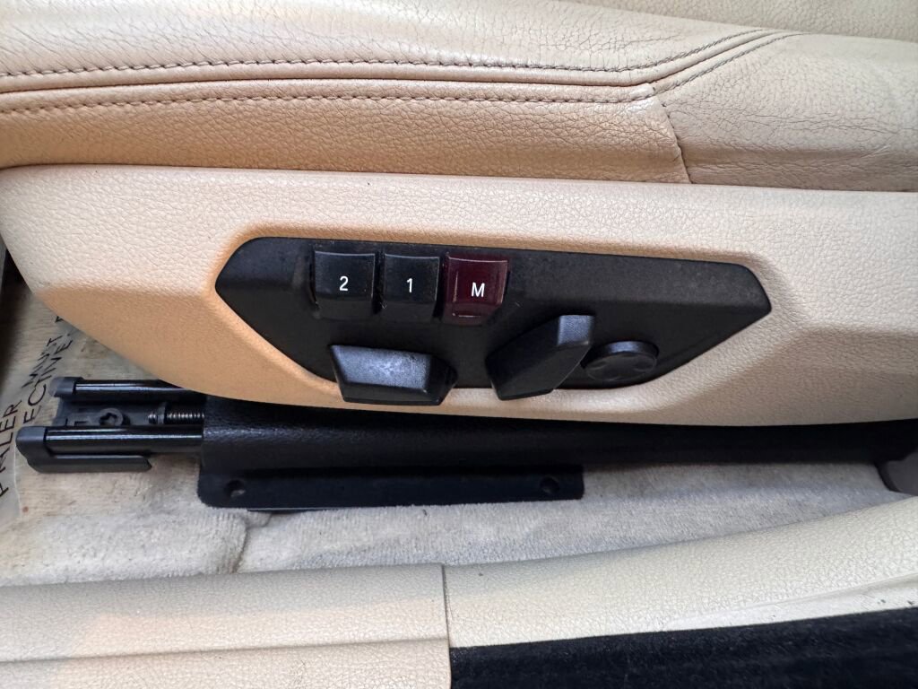 Used 2014 BMW 328i Gran Turismo xDrive AWD/4WD image 13