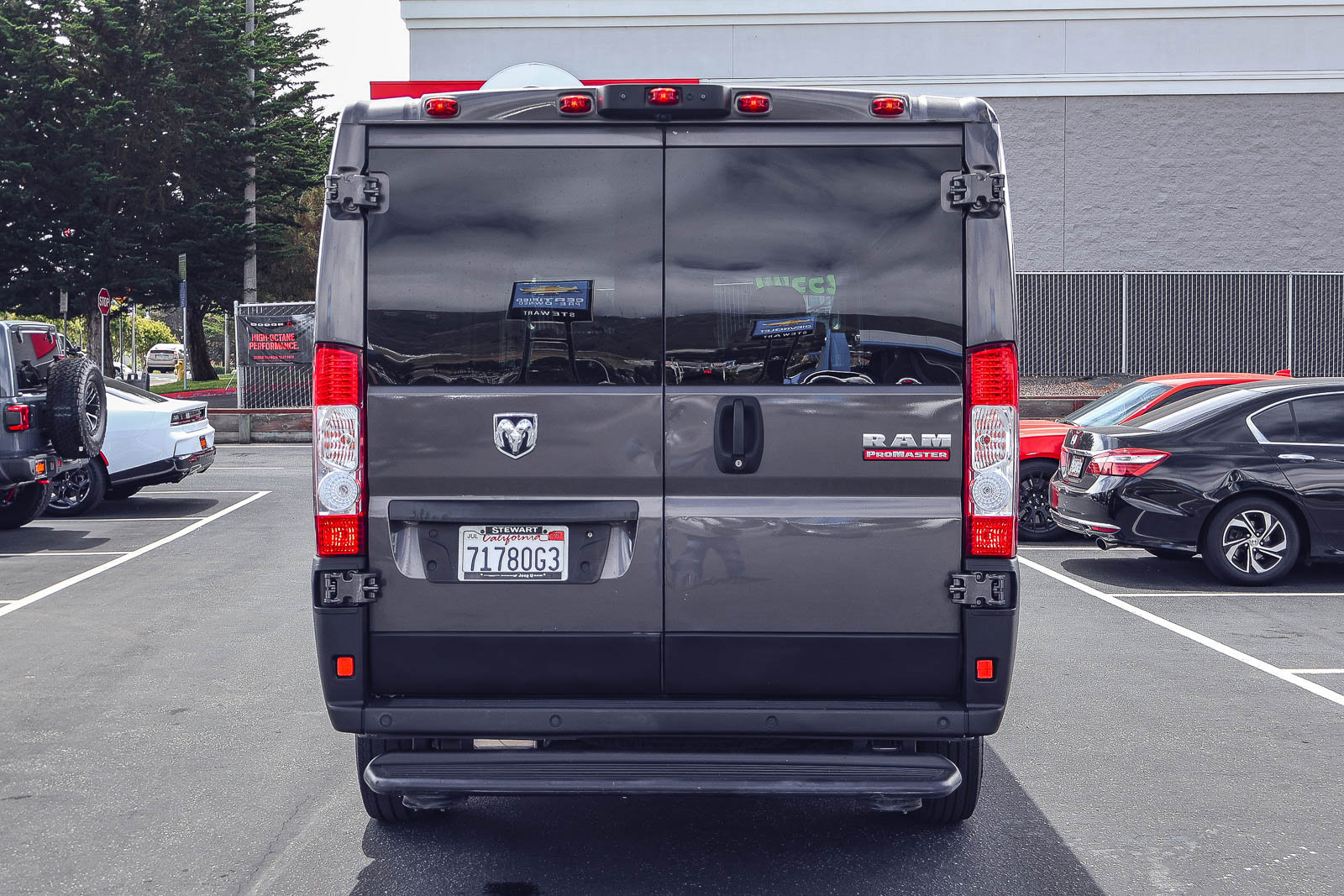 Used 2021 RAM ProMaster 1500 w/ Convenience Group FWD image 19