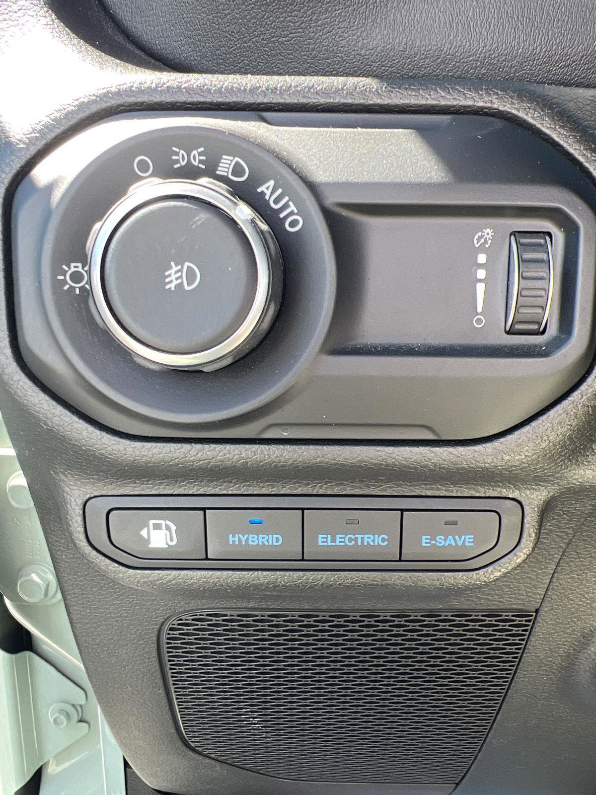 Used 2023 Jeep Wrangler Unlimited Rubicon 4xe w/ Cold Weather Group image 10