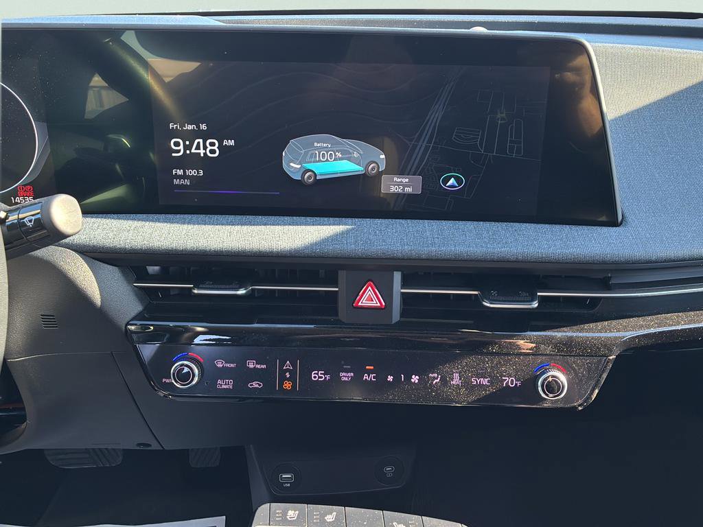 Used 2023 Kia EV6 Wind image 20