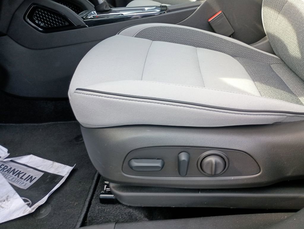 New 2025 Chevrolet TrailBlazer LT w/ Convenience Package image 18