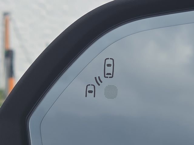 Used 2020 Lincoln MKZ Reserve w/ Elements Package image 11