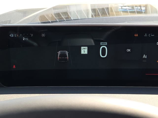 New 2025 Ford Expedition Platinum w/ Driver's Package image 25