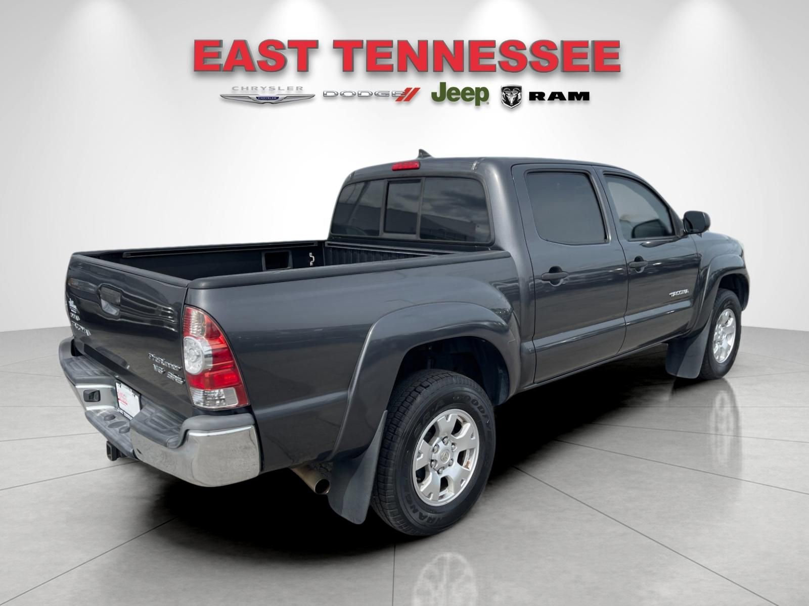 Used 2012 Toyota Tacoma PreRunner w/ SR5 Pkg RWD image 3