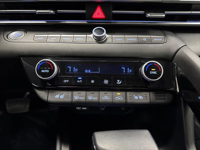 Used 2024 Hyundai Elantra Limited image 19