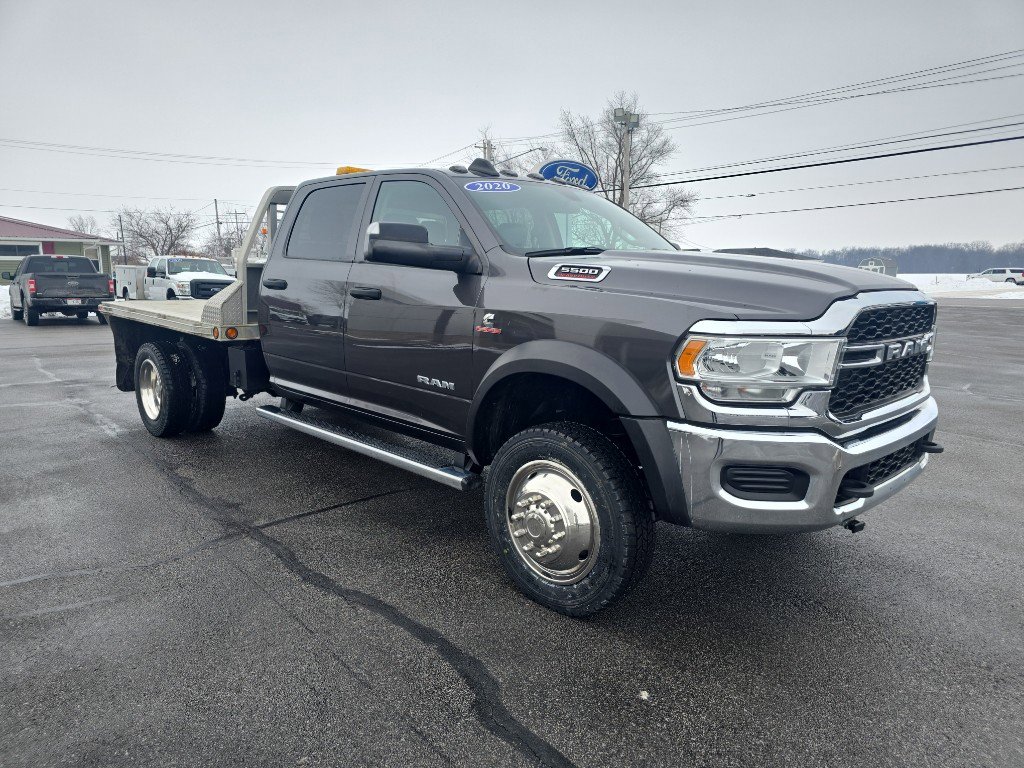 Used 2020 RAM 5500 Tradesman w/ Chrome Appearance Group image 4