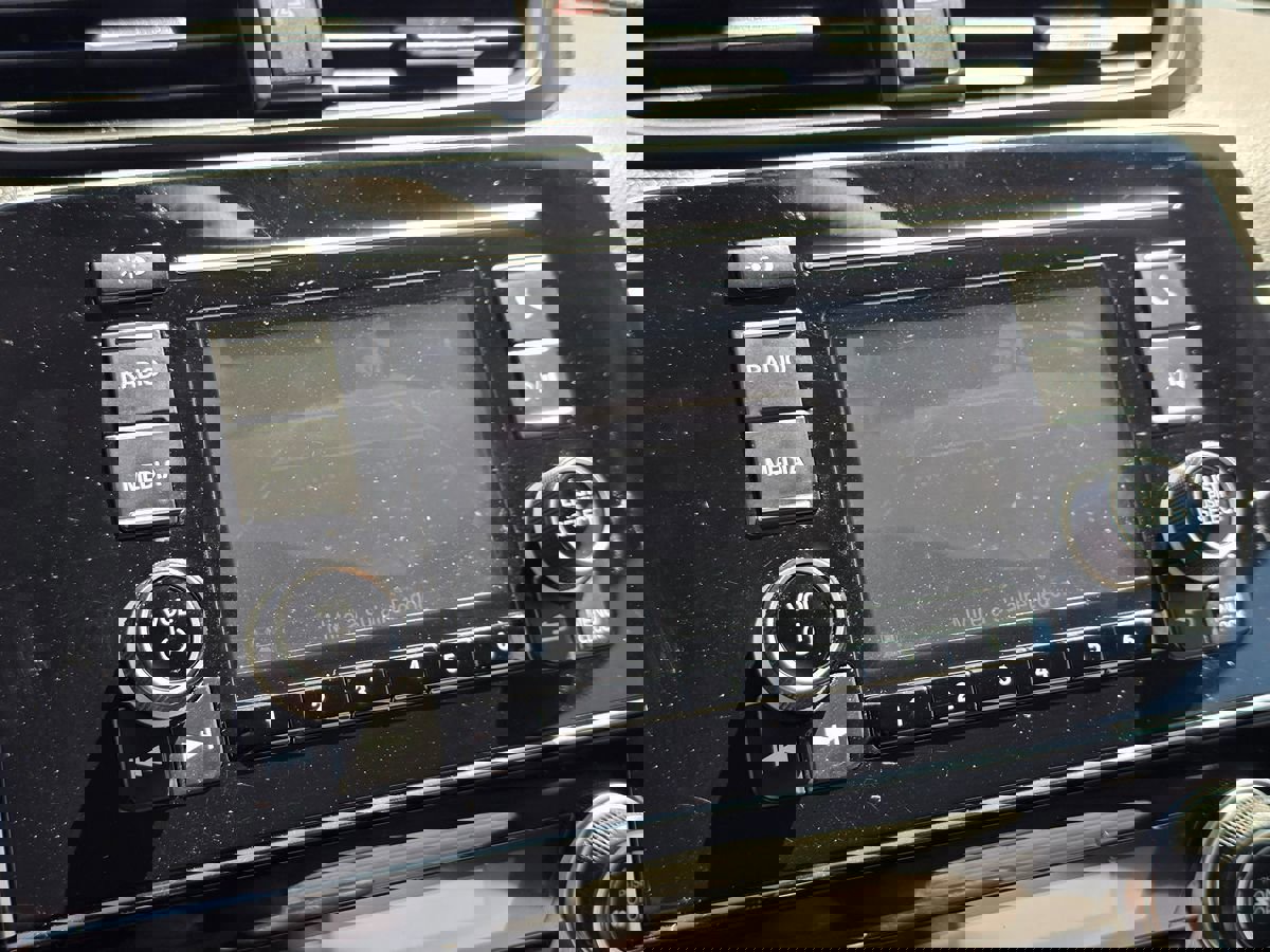 Used 2019 Honda CR-V LX image 34