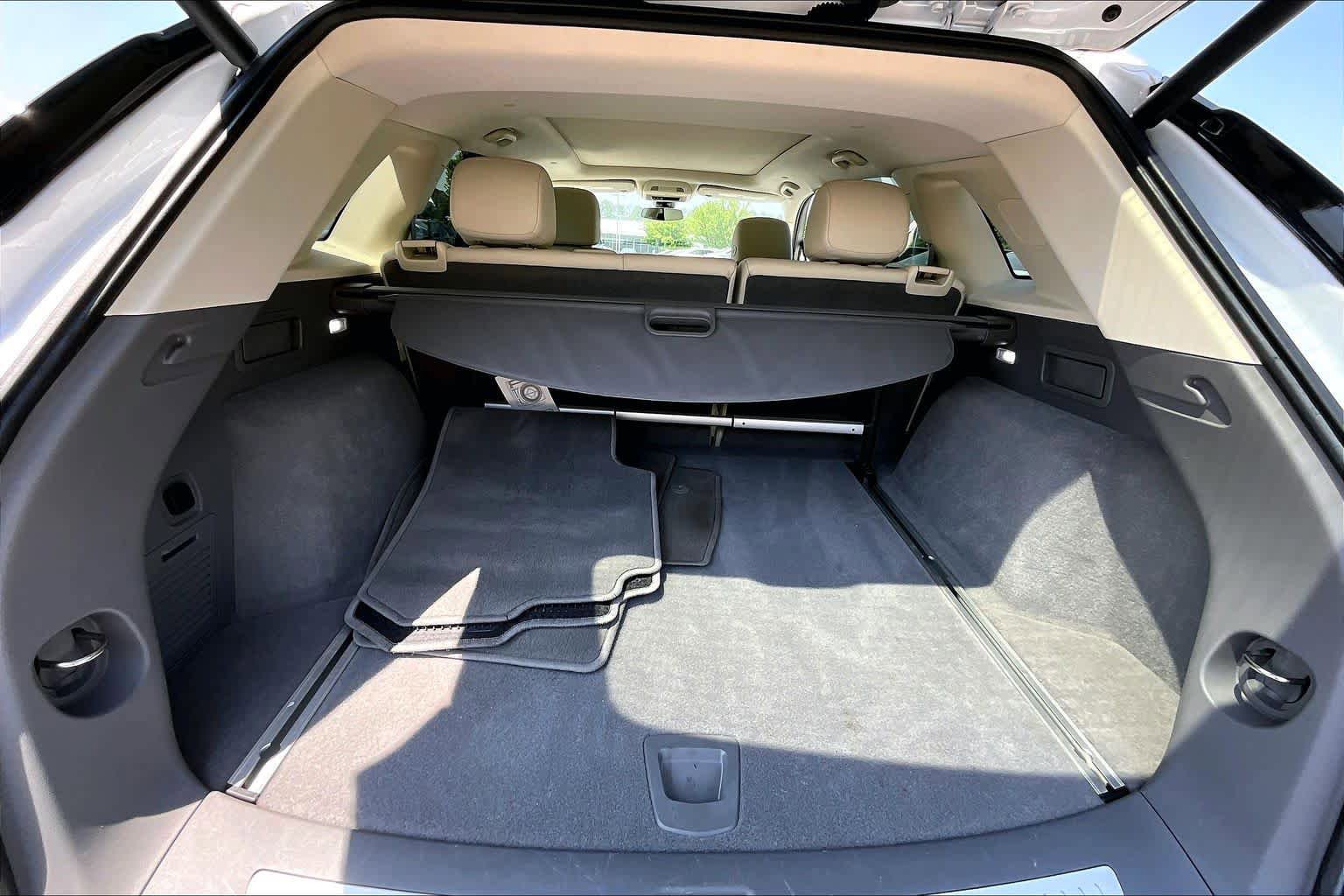 Used 2021 Cadillac XT5 Premium Luxury AWD/4WD image 23